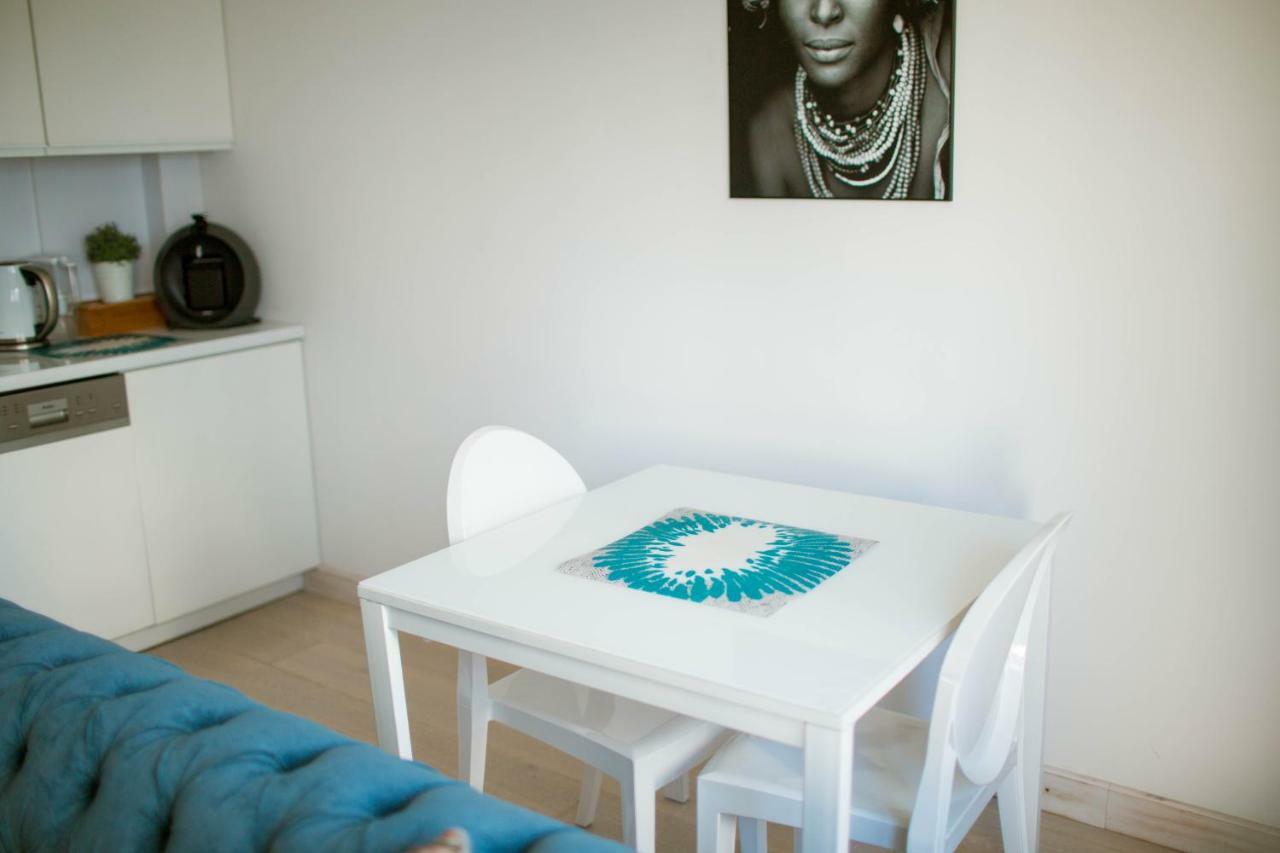 Flat White Apartament Pultusk Apartment ภายนอก รูปภาพ